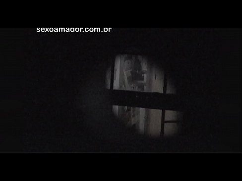 ❤️ Blondie é gravada en segredo por un voyeur do barrio escondido detrás de ladrillos ocos ❤️ Super sexo a nós gl.xxxbunker.ru